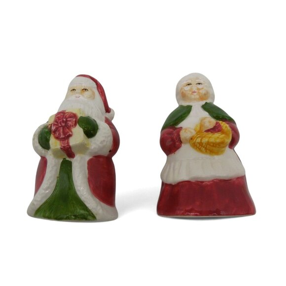 SANTA And Mrs CLAUS Ceramic Salt and Pepper Shakers Avon 1995 Vintage - Picture 3 of 10